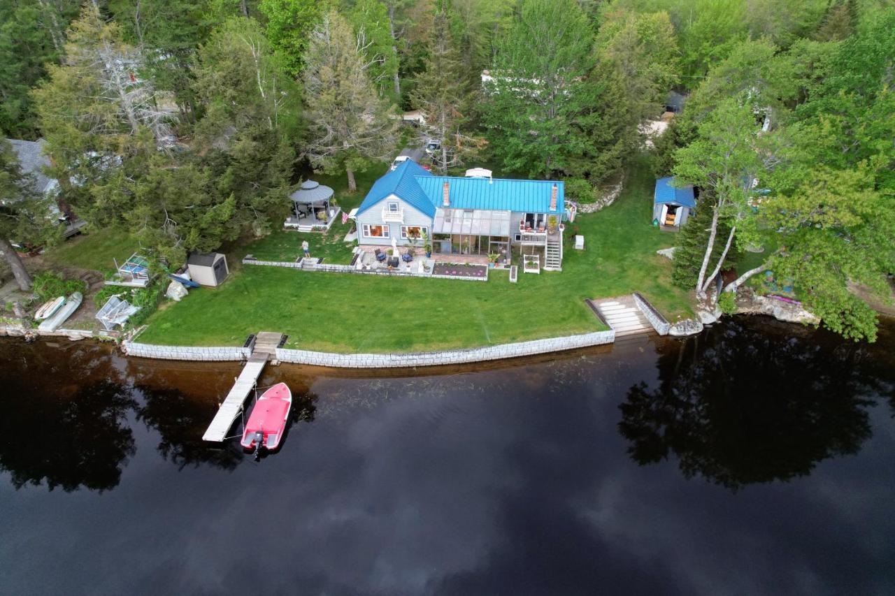 Welcome To The Lake Northwood Bagian luar foto
