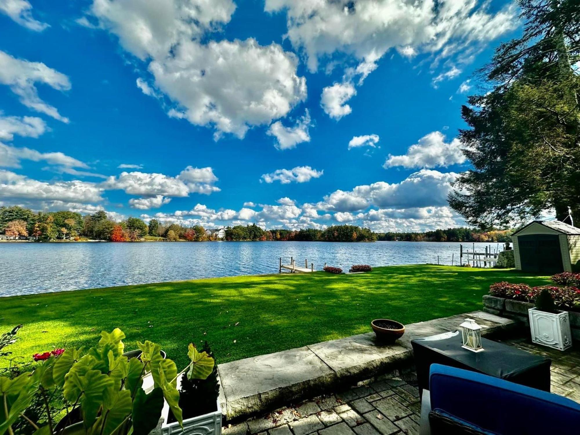 Welcome To The Lake Northwood Bagian luar foto