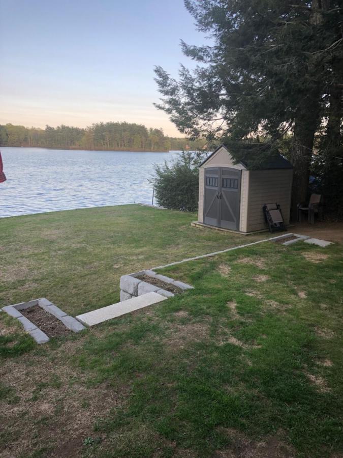 Welcome To The Lake Northwood Bagian luar foto