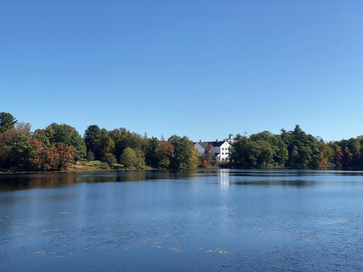 Welcome To The Lake Northwood Bagian luar foto
